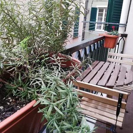 Apartment Casa Di Ravecca Genoa